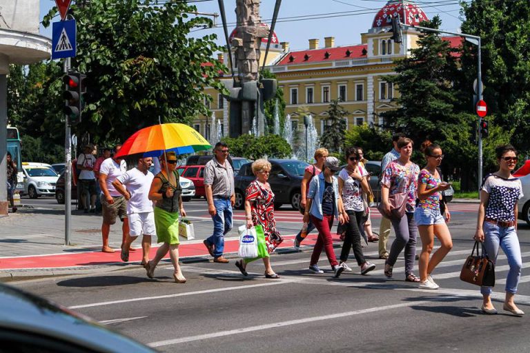 fierbinți