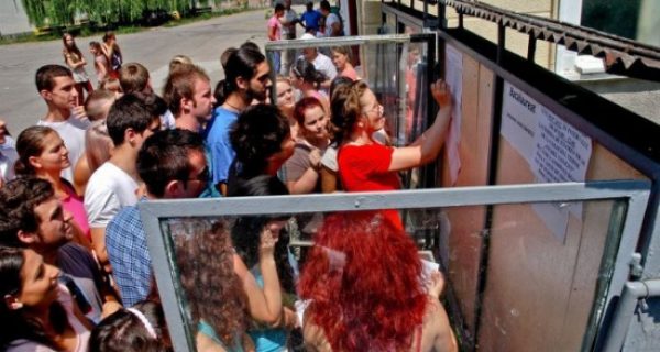 Stiri si evenimente din Cluj 38 Bacalaureat Cluj 2018 | Au fost publicate notele! Trei medii de 10 în judeţul Cluj