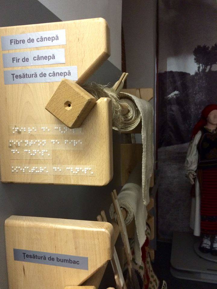 teatru senzorial