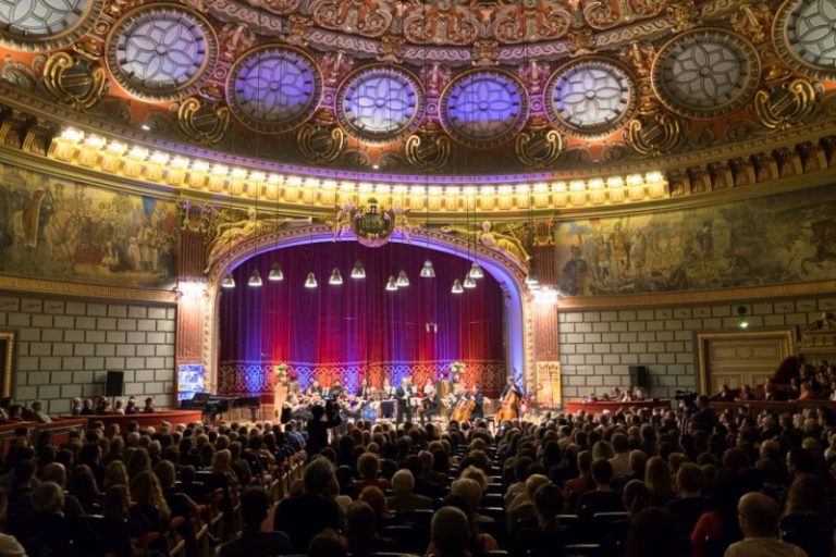 Concert Mozart Radiography of dreams SoNoRo The Dreamers Ateneul Roman 8 nov 2015 creditfoto SerbanMestecaneanu 1 e1447229955842