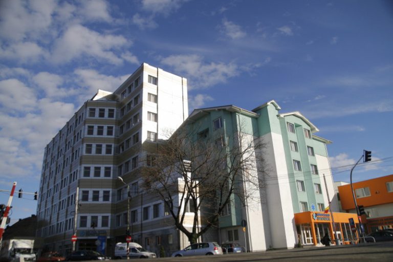 Exterior Spital Nova Vita e1448275901205