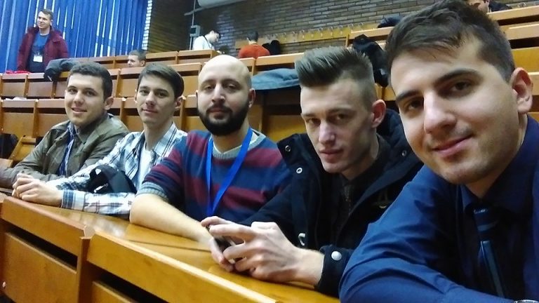 Studenţii UT Cluj au obţinut locul I la Concursul Naţional Studenţesc de Ingineria Autovehiculelor
