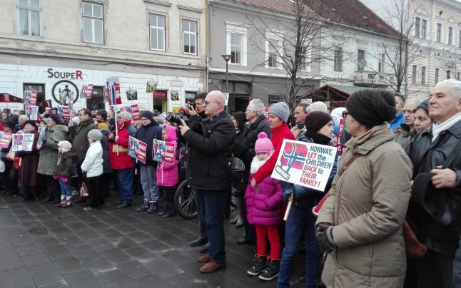miting cluj familia bodnariu norvegia