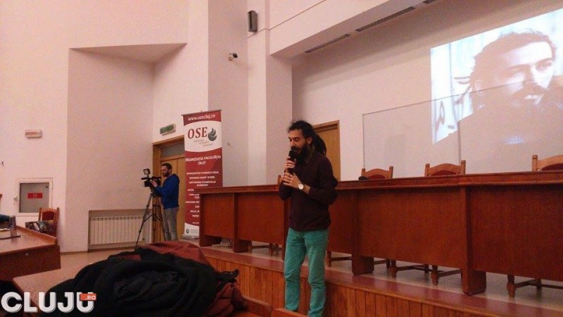 "Cum să călătorim fără bani"