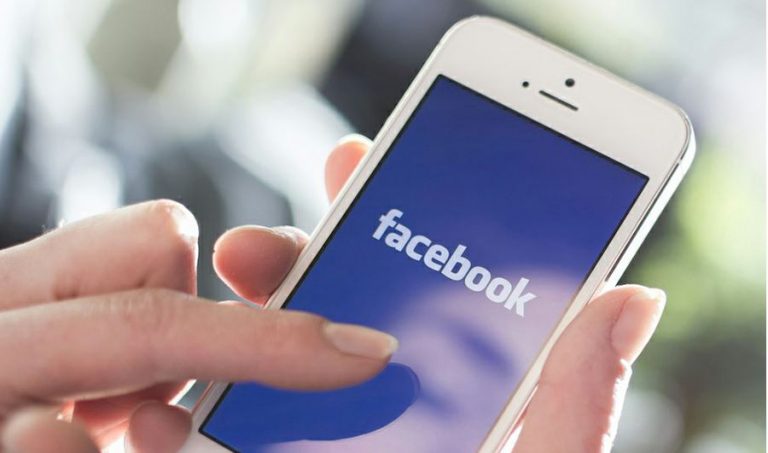 Facebook | News Feed-ul va fi modificat radical. Vor apărea mai multe postări de la familie şi prieteni 3 facebook
