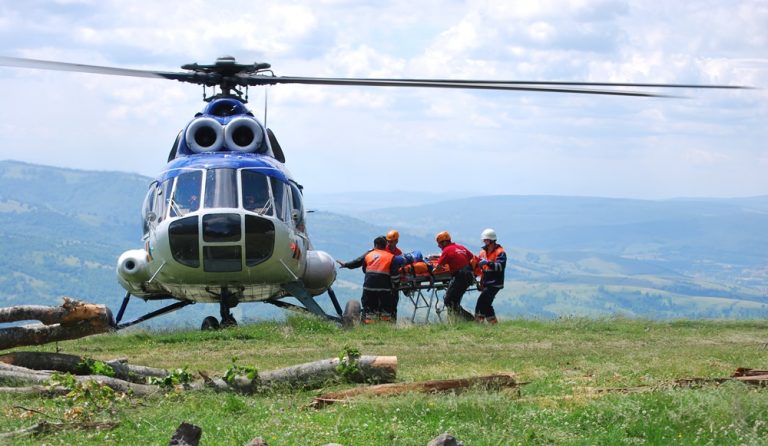 Unitatea Specială de Aviație Cluj-Napoca împlineşte 8 ani de existenţă 10 Unitatea Specială de Aviație Cluj-Napoca
