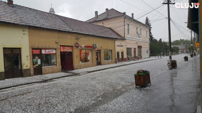 gheata grindina judetul cluj furtuna