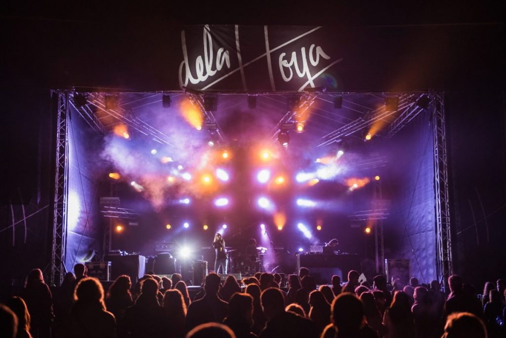 delahoya 2016