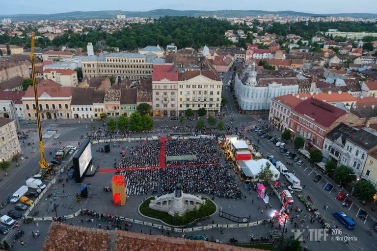 Record la deschiderea TIFF: Aproape 3000 de spectatori în Piața Unirii din Cluj 2 TIFF