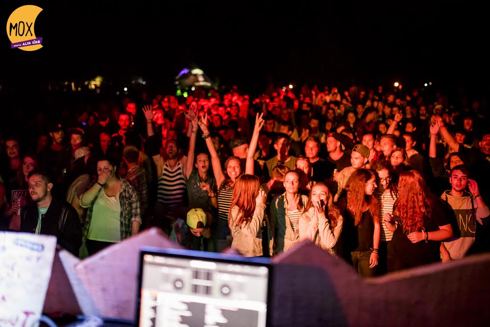 Music Outdoor eXperience