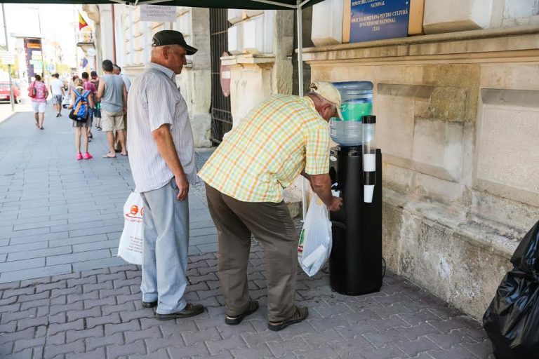 Caniculă. Primăria Cluj-Napoca a luat măsuri pentru diminuarea efectelor caniculei 5 canicula calura apa potabila cluj 2