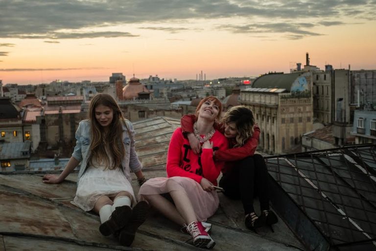 #selfie69, cel mai nou film al regizoarei Cristina Iacob, selectat la Festivalul de film de la Montréal 5 selfie 69 film