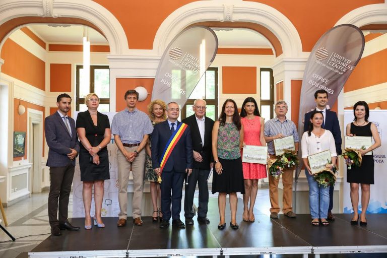 Monica Focșan și Dan Vodnar din Cluj premiați la concursul ”Premiul Rada Mihalcea pentru Tineri Cercetători în Știință și Inginerie” 2 Monica Focșan