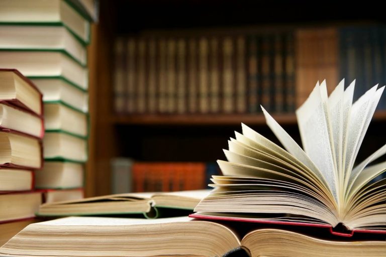 Premieră în România: Cea mai mare bibliotecă publică dedicată investitorilor se va deschide în Cluj-Napoca 5 Nocturna Bibliotecilor