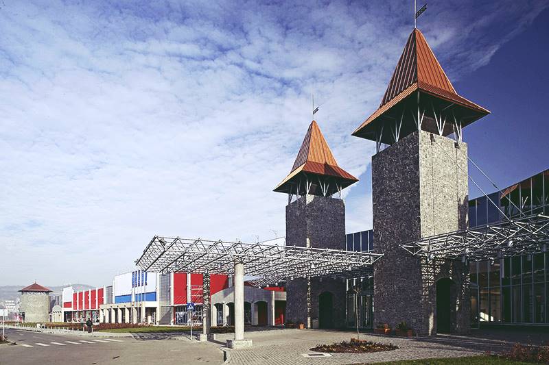 Polus Center