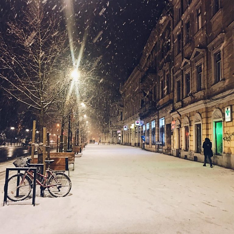 Ninsoare abundentă în Cluj-Napoca | GALERIE FOTO 3 15876159 397887570548069 1407109793876803584 n