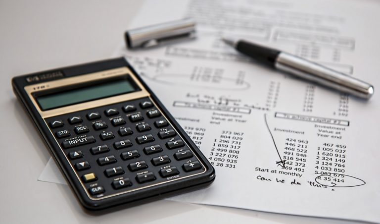 taxe romani de-a lungul vietii