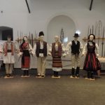 costum popular