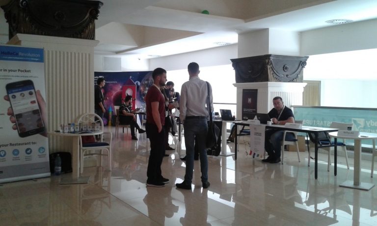 Sute de participanți la cea de-a III-a ediție a DevTalks din Cluj-Napoca 9 20170517 125408