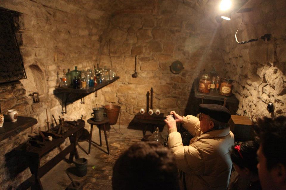 483233_318047874917790_1719224229_n