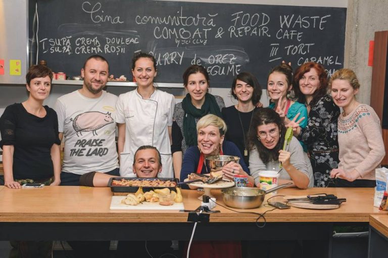 "Food Waste Combat" sau cum încearcă câţiva clujeni să schimbe mentalităţi şi să reducă risipa de hrană 6 food waste combat cluj