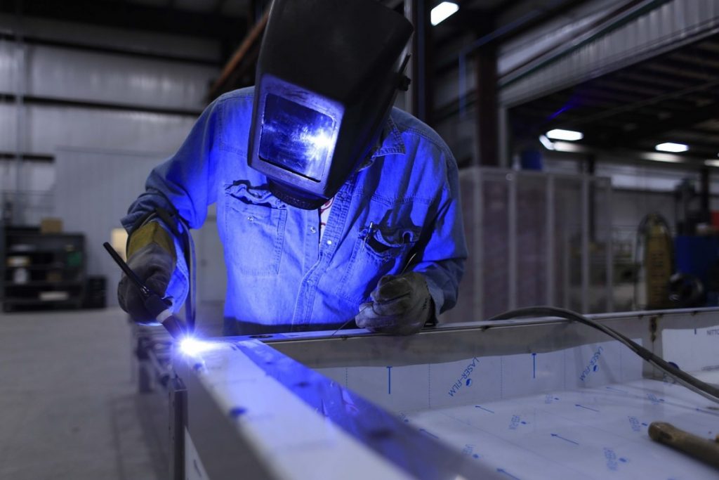 welder 673559 1280