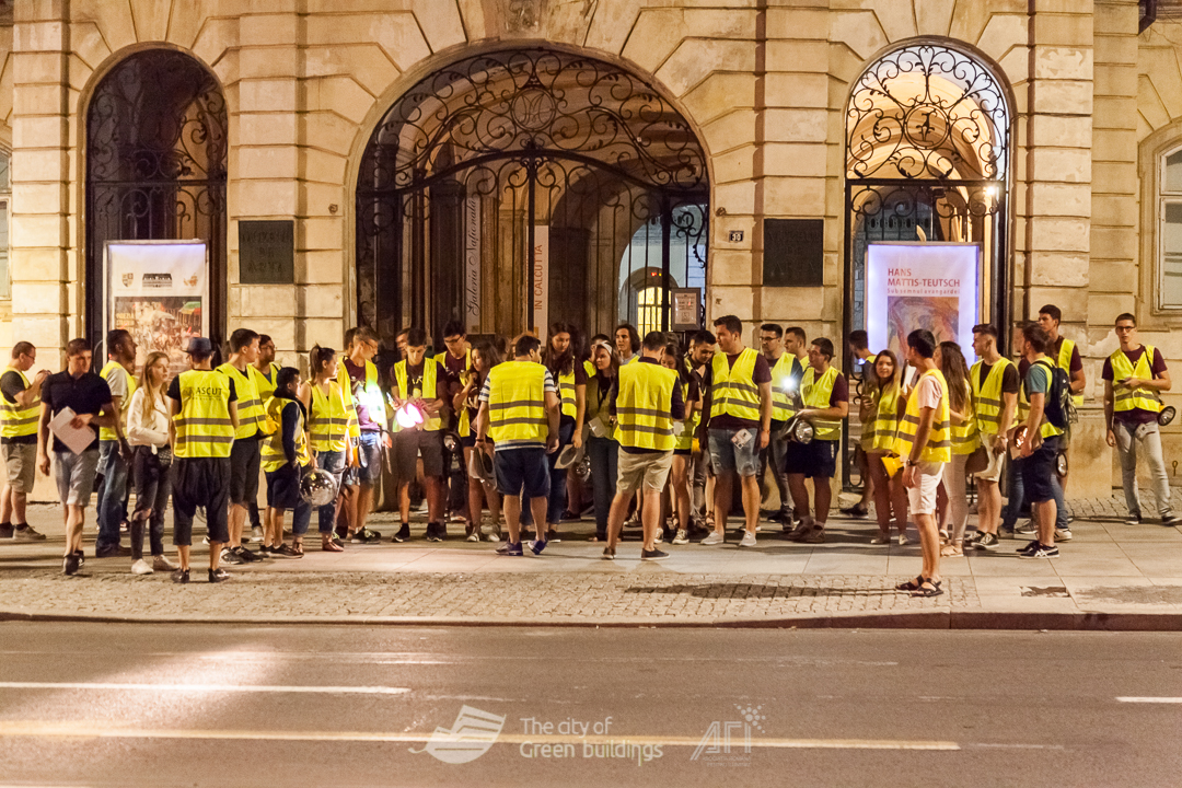 RS_GuerrillaLightingIMG_0001