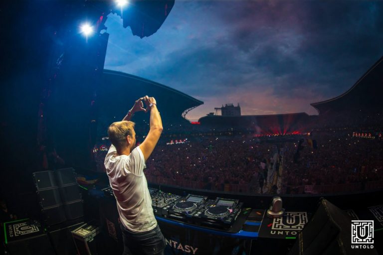 armin van buuren live protv