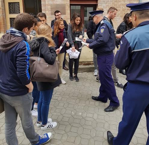 Sfaturile poliţiştilor pentru studenţii veniţi la Cluj