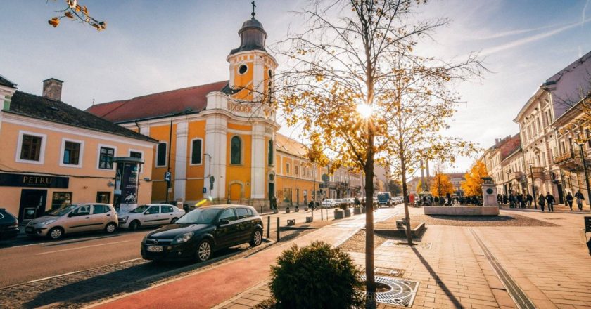 YeParking - aplicaţia care îşi propune să pună bazele celui mai mare parking din Cluj-Napoca şi să decongestioneze traficul
