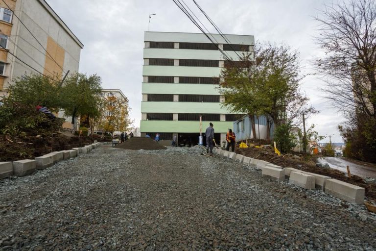 Parking-ul "Negoiu" din Mănăştur va fi dat în folosinţă în decembrie (FOTO) 3 parking manastur