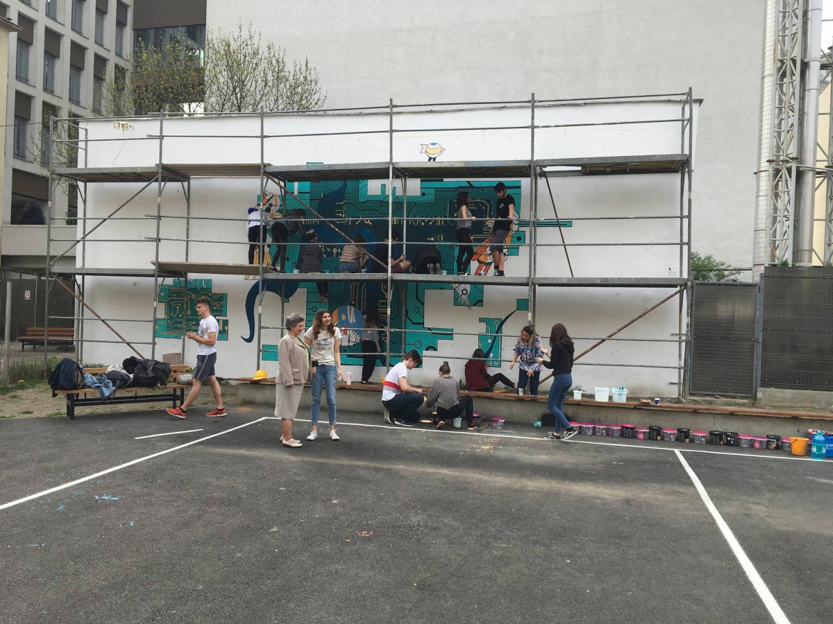 30704941_1994900353916814_864538974943707136_o