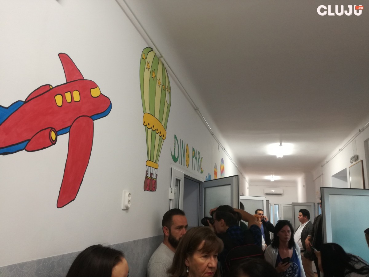 35228753_1571258676352496_5208047604776042496_n