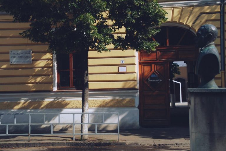 Colegiul Național „Emil Racoviţă", Cluj-Napoca