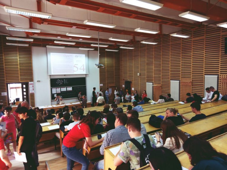 Peste 5000 de absolvenți de liceu s-au înscris la Universitatea Tehnică din Cluj-Napoca