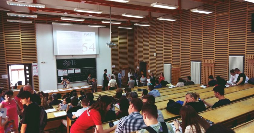 Peste 5000 de absolvenți de liceu s-au înscris la Universitatea Tehnică din Cluj-Napoca
