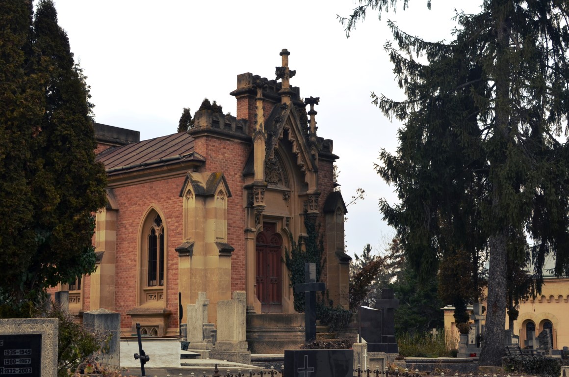 cimitirul central din cluj pozeee 13 Medium