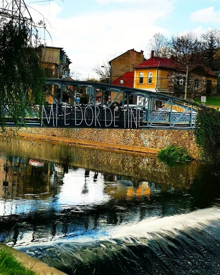 Lights ON lansează la Cluj un proiect inedit: Circuitul Instalațiilor de Lumină