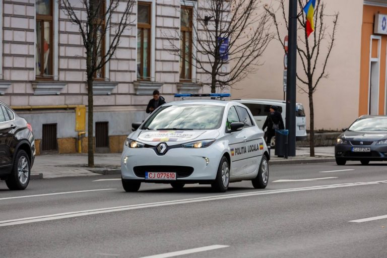 Cluj - primul oraş din România unde Poliţia Locală are maşini electrice