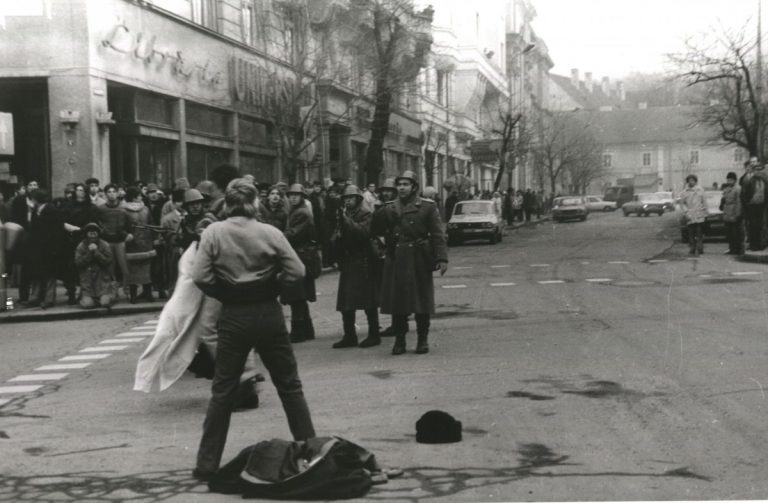 Revoluţia din Decembrie 1989 din Cluj-Napoca | Filmul evenimentelor