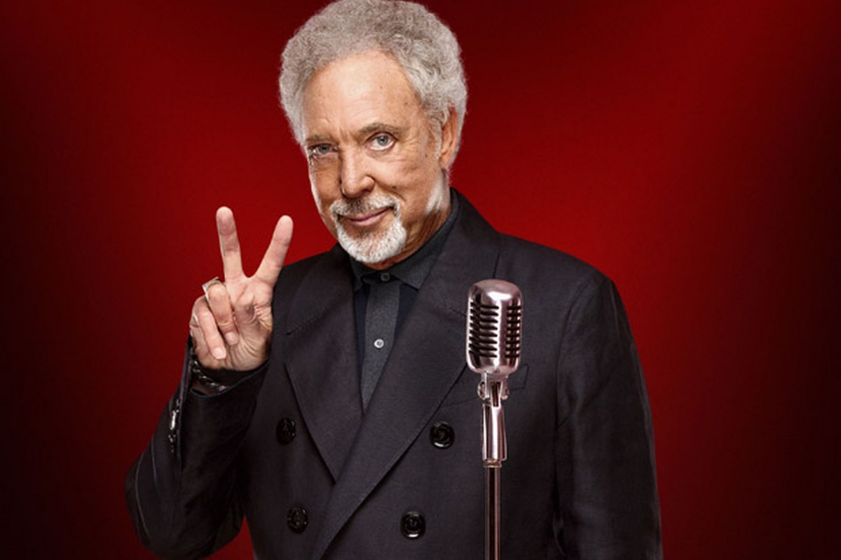Tom Jones va susţine în 2019 un concert la Cluj