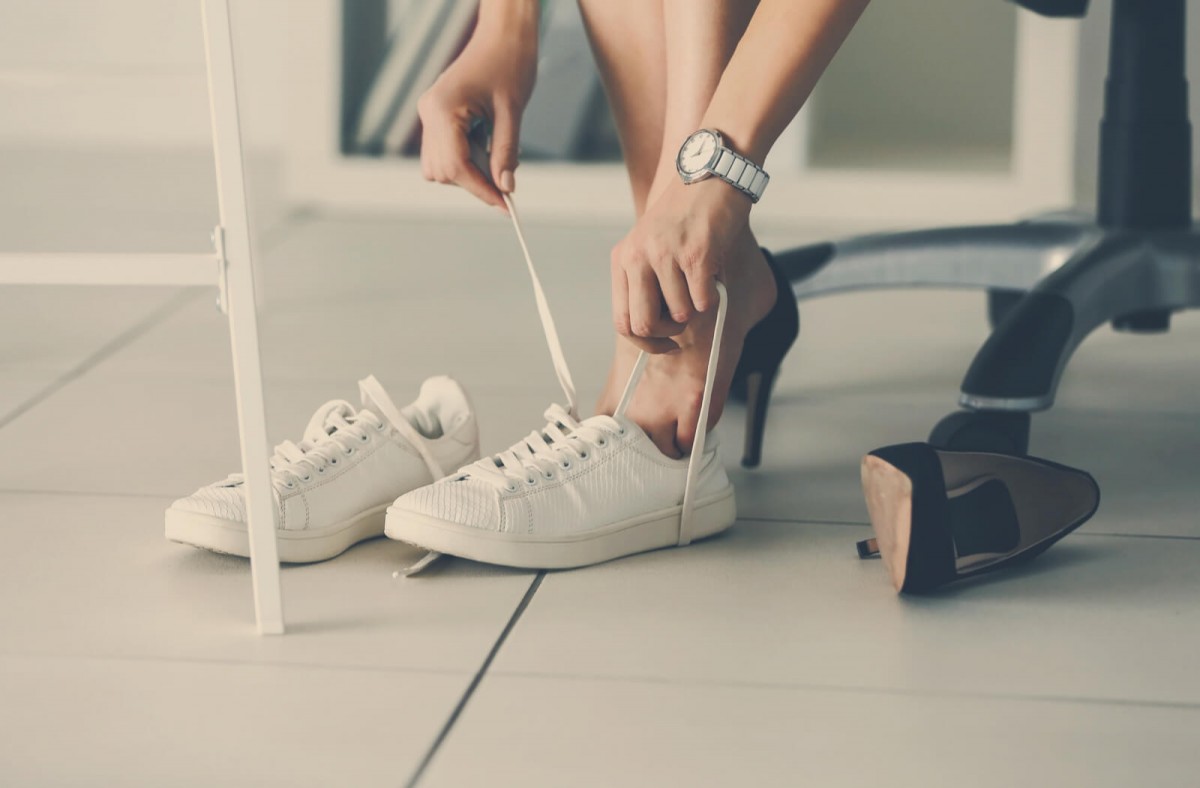 5 greşeli pe care NU trebuie să faci atunci când îţi cumperi pantofi