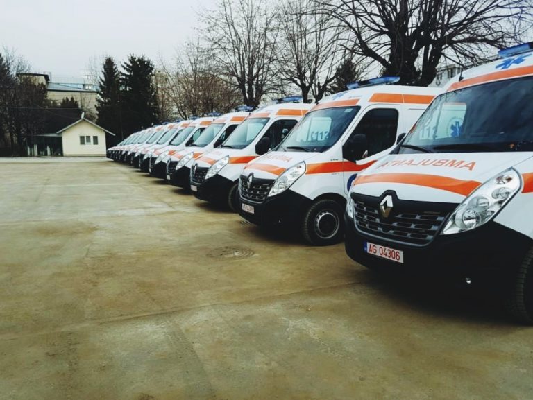 34 de ambulanţe noi vor fi repartizate judeţului Cluj în 2019