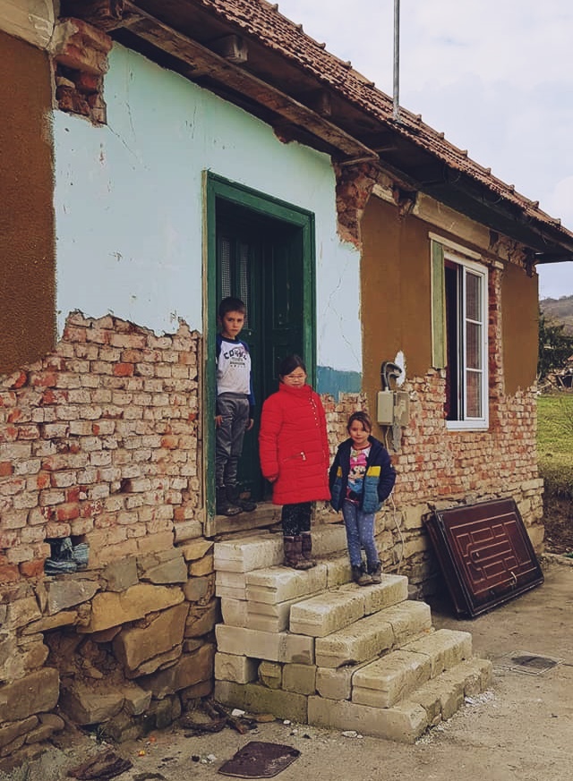 Campania caritabilă "Dăruiește o casă de Paști"