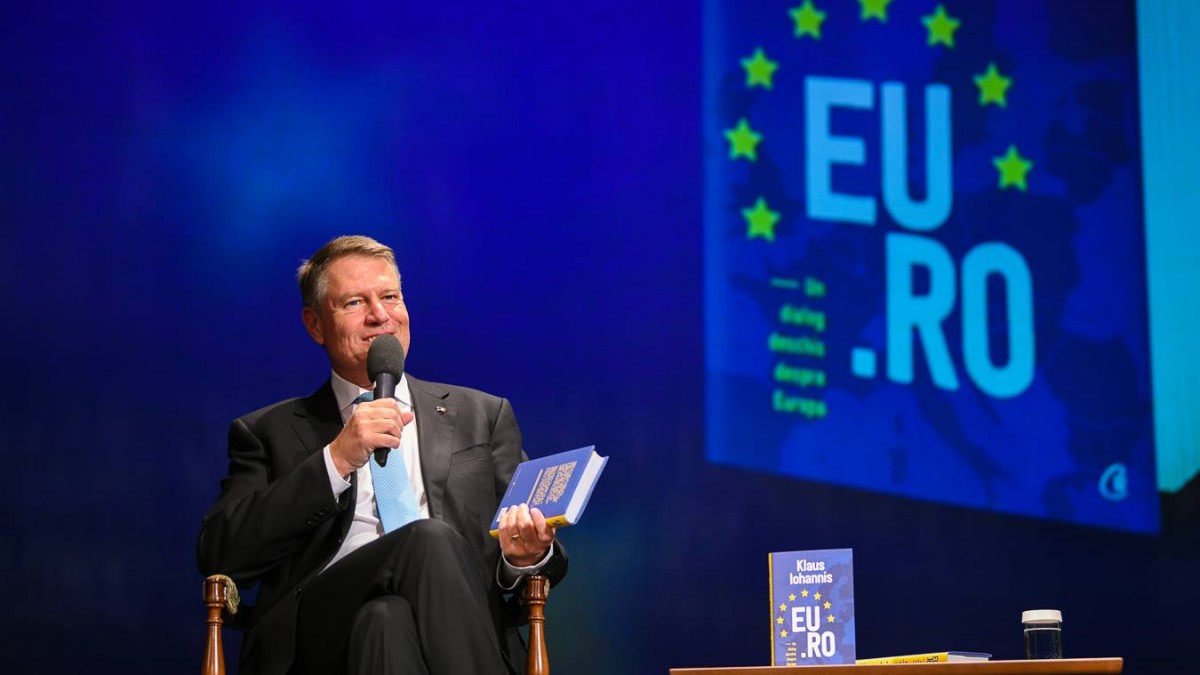 Președintele Klaus Iohannis vine la Cluj unde îşi va lansa noua carte