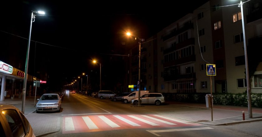 Au început lucrările pentru supra-iluminarea a 40 de treceri de pietoni din Cluj-Napoca