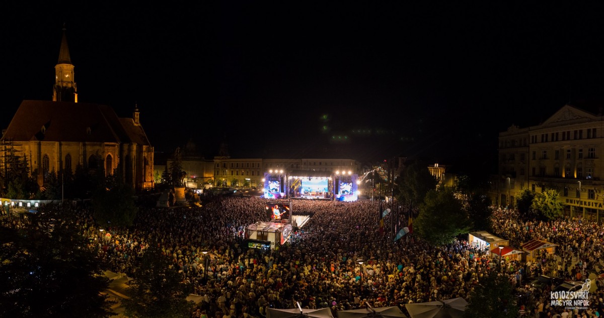 piata unirii la zilele culturale maghiare din cluj