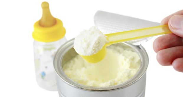 Beneficiile formulei organice pentru bebeluşi