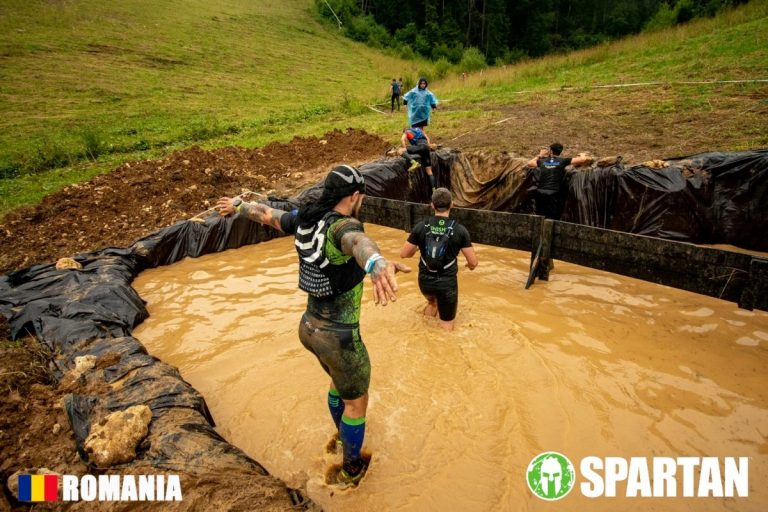 Competiția Spartan Race ajunge în premieră la Cluj-Napoca