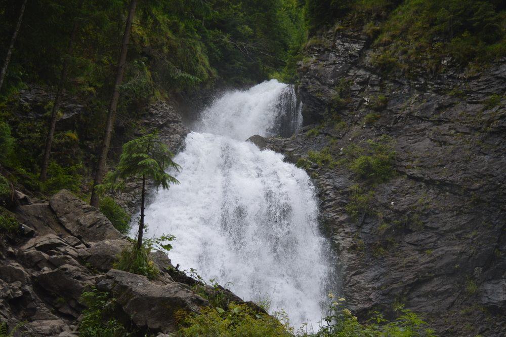 3. cascada valul miresei